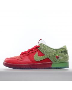 Nike SB Dunk Low “Strawberry Cough"